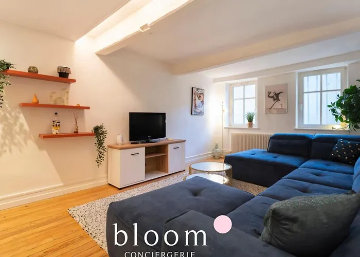 Апартаменты Le Prestige Place Carriere De Standing *